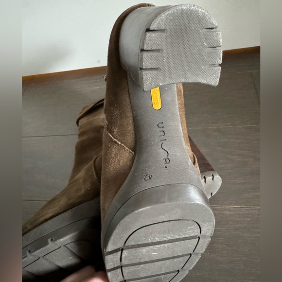 Unisa Boots - NEVER WORN - Picture 5 of 9